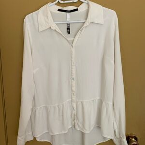 KENSIE Large off white blouse that falls loose.